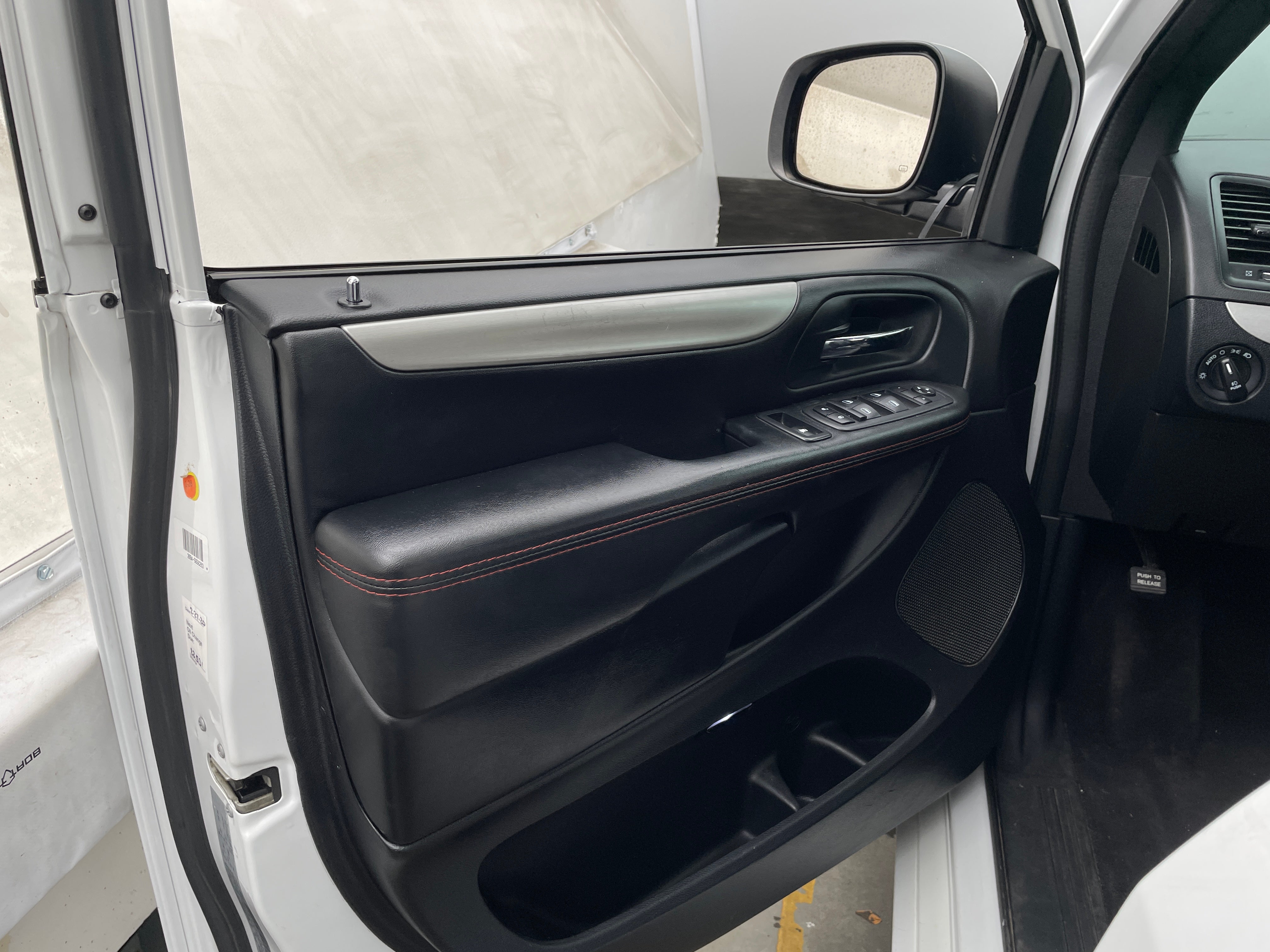 dodge grand caravan 2019 2C4RDGEGXKR536280 image dodge grand caravan 2019 2C4RDGEGXKR536280 image
